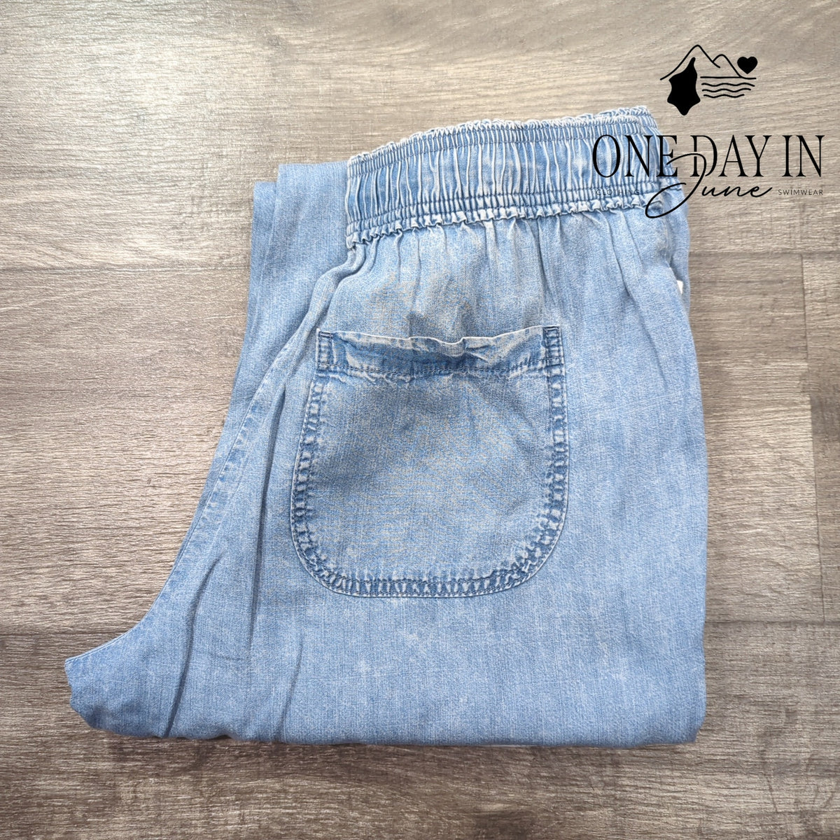 Splendid Drawstring Denim Pants Light Wash Lyocell NWT Size S