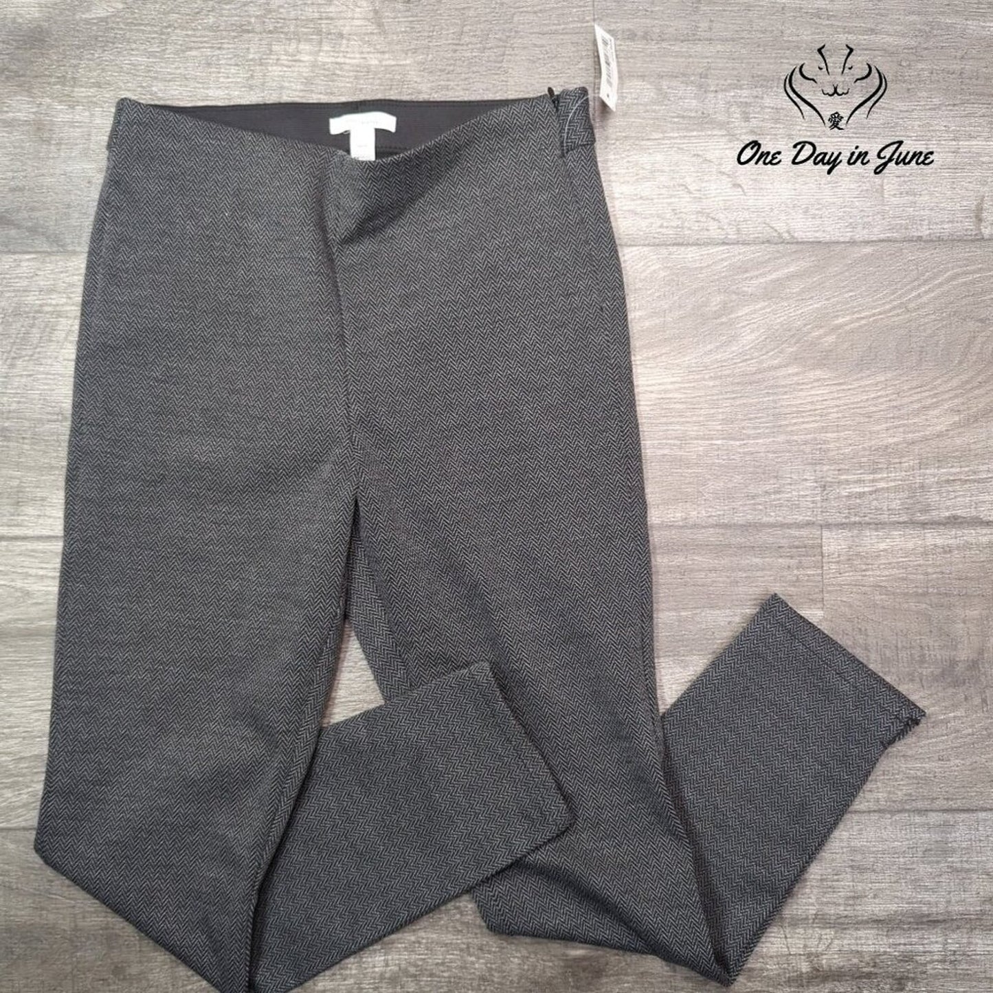 Daily Ritual Ankle Legging Size S