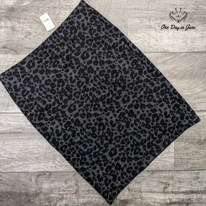 Loft Comfort Waist Leopard Skirt Size M