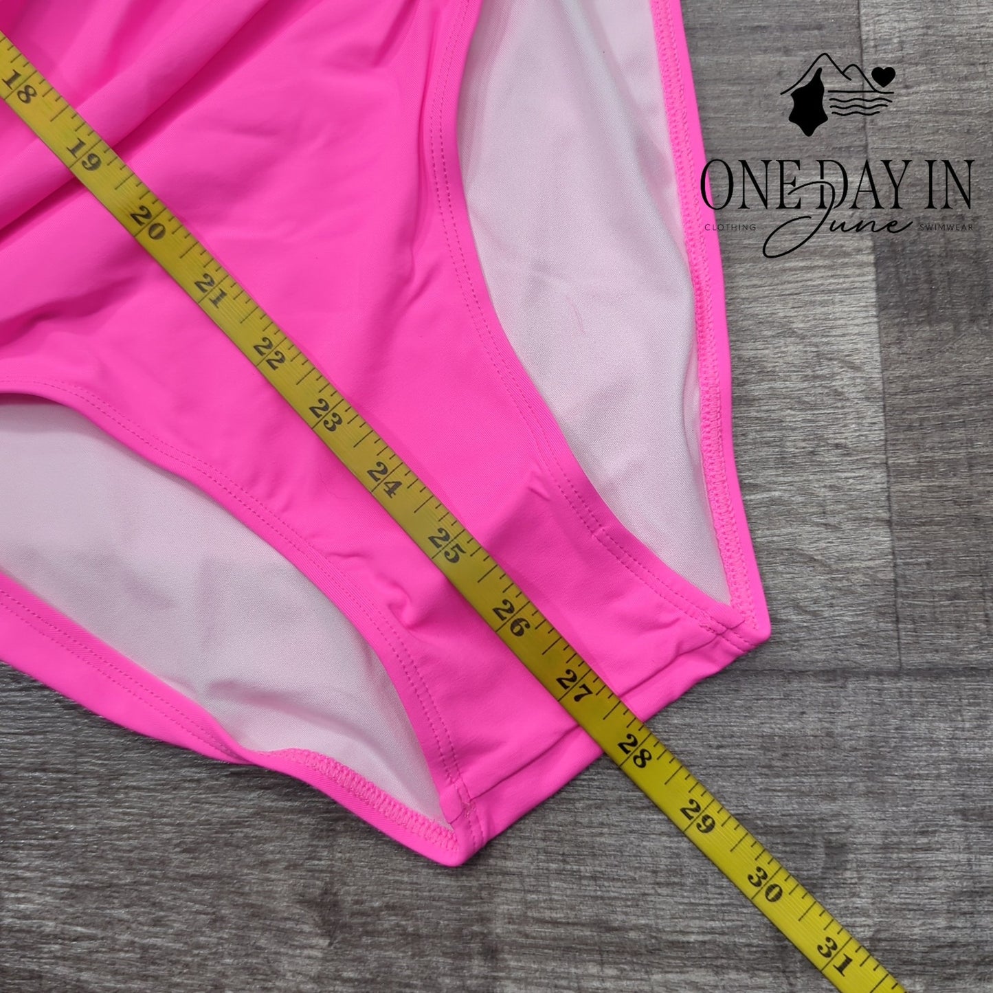 Aqua Eve Halter Tummy Control One Piece Swimsuit Size L
