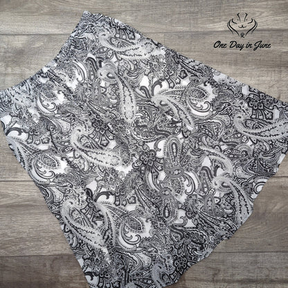 Kim Rogers Pull On Midi Skirt Black White Paisley Print NWT Size M