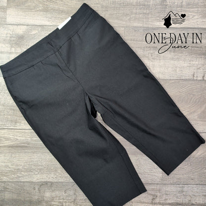 Chico's So Slimming Brigitte Rivet Capri Crop Pants Black NWT Size (10)