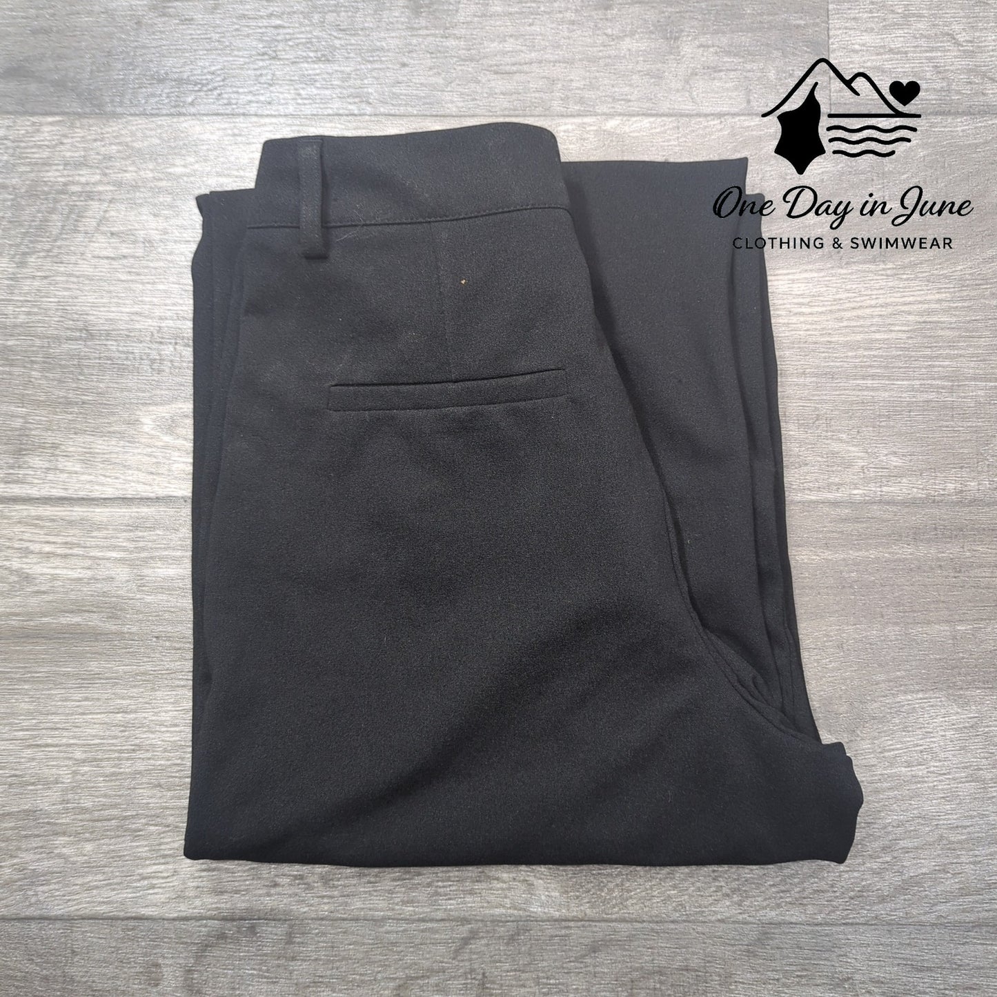 Happily Grey Juniors Wide Leg Trouser Pants Size 3