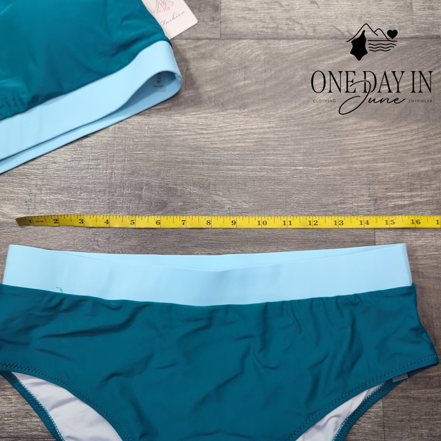 Fashion Crop Bikini Swimsuit Size XL