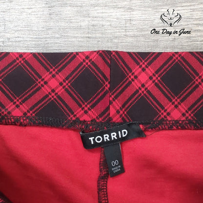 Torrid Pencil Skirt Size 00 (M/L)