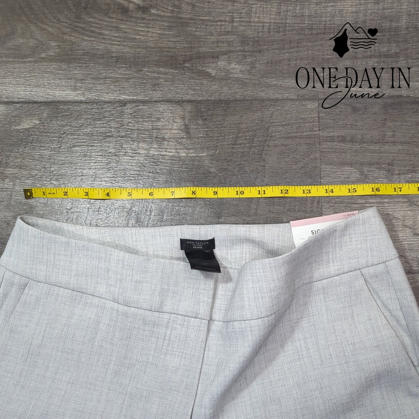 Ann Taylor Petite Signature Straight Trouser Pants Size 12P