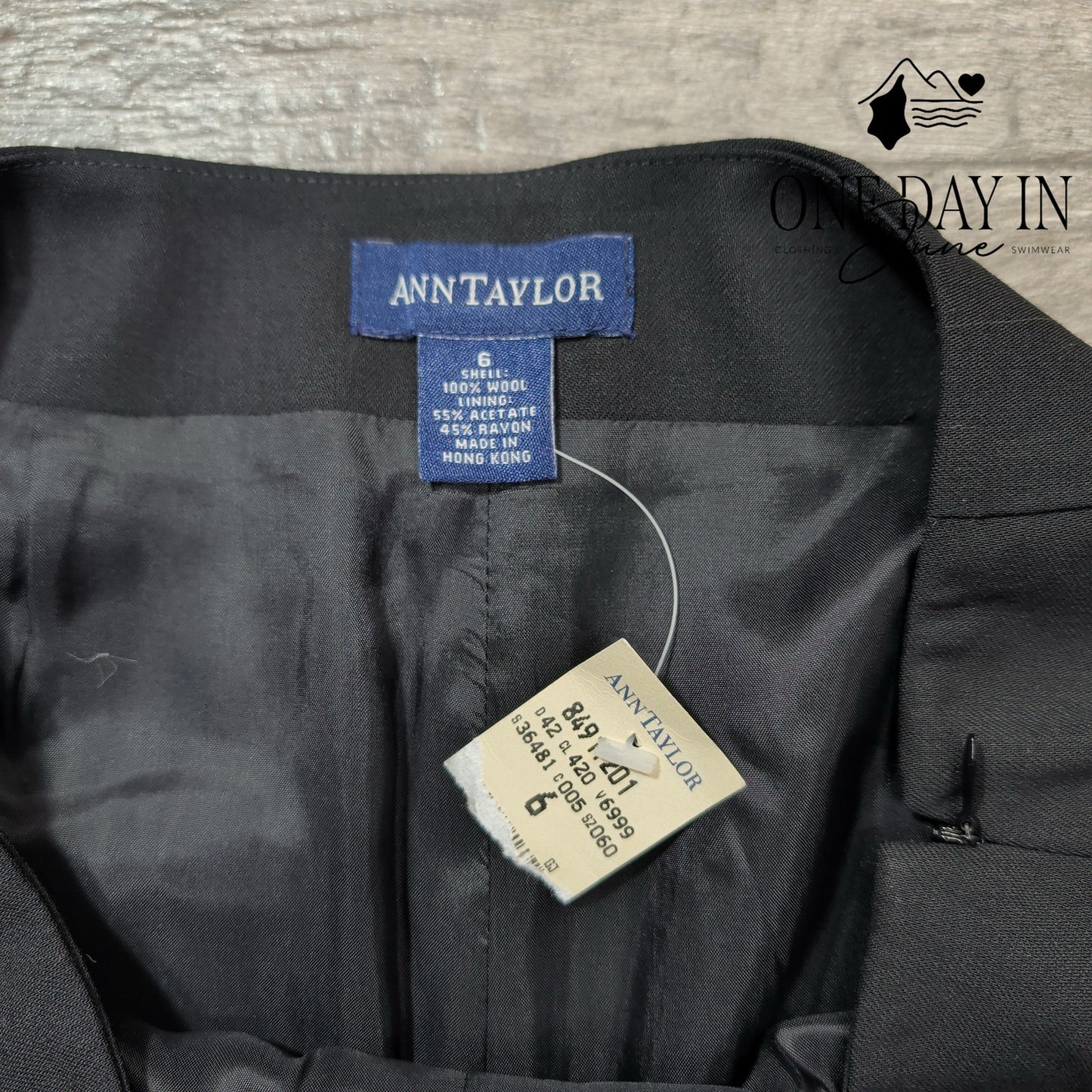 Ann Taylor Zip Side Wool Dress Pants Size 6