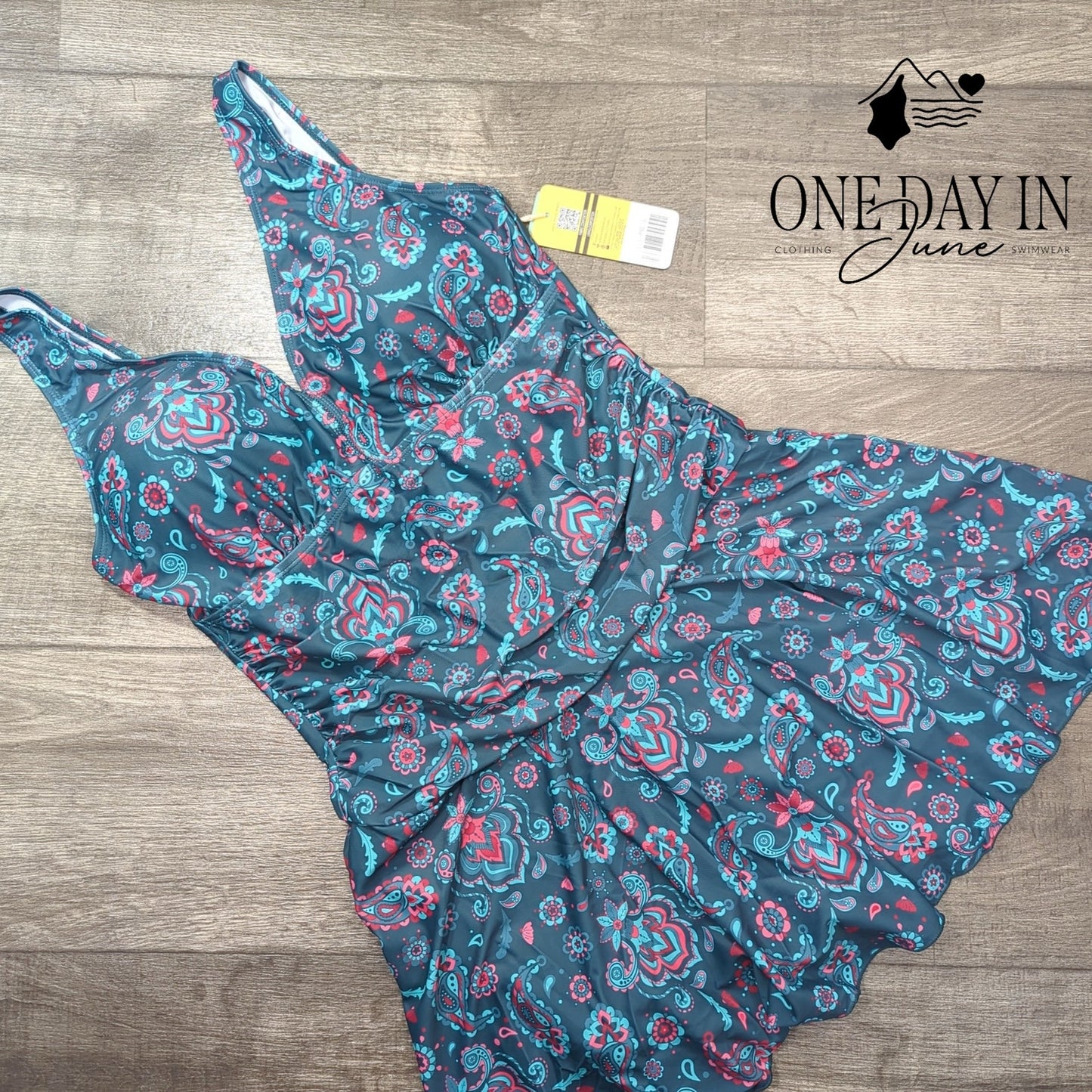 Shekini Boyshort Swimdress One Piece Swimsuit Size L