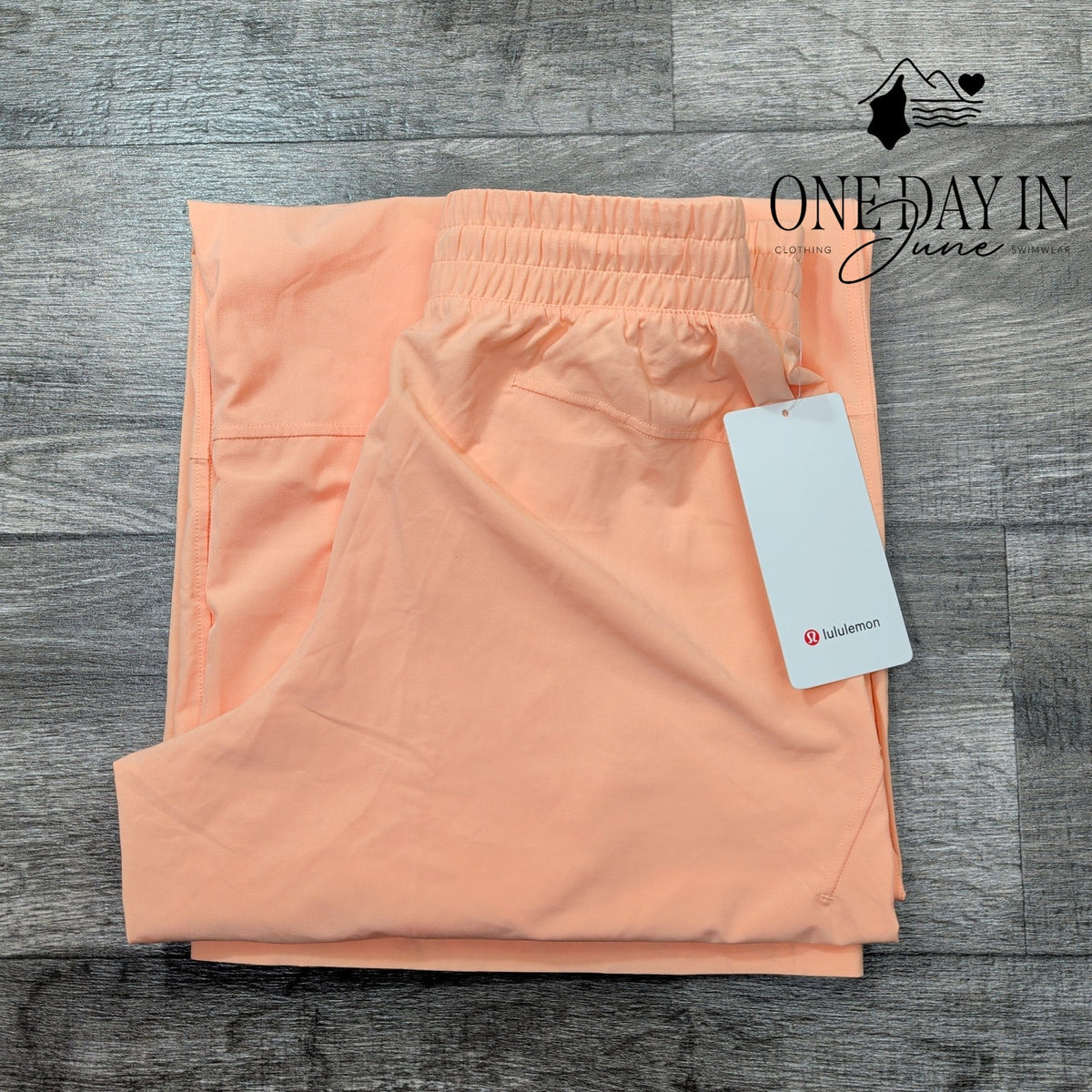 Lululemon Swift Wide Leg Mid Rise Pants Peach Bellini NWT LW5FFBS Size 6