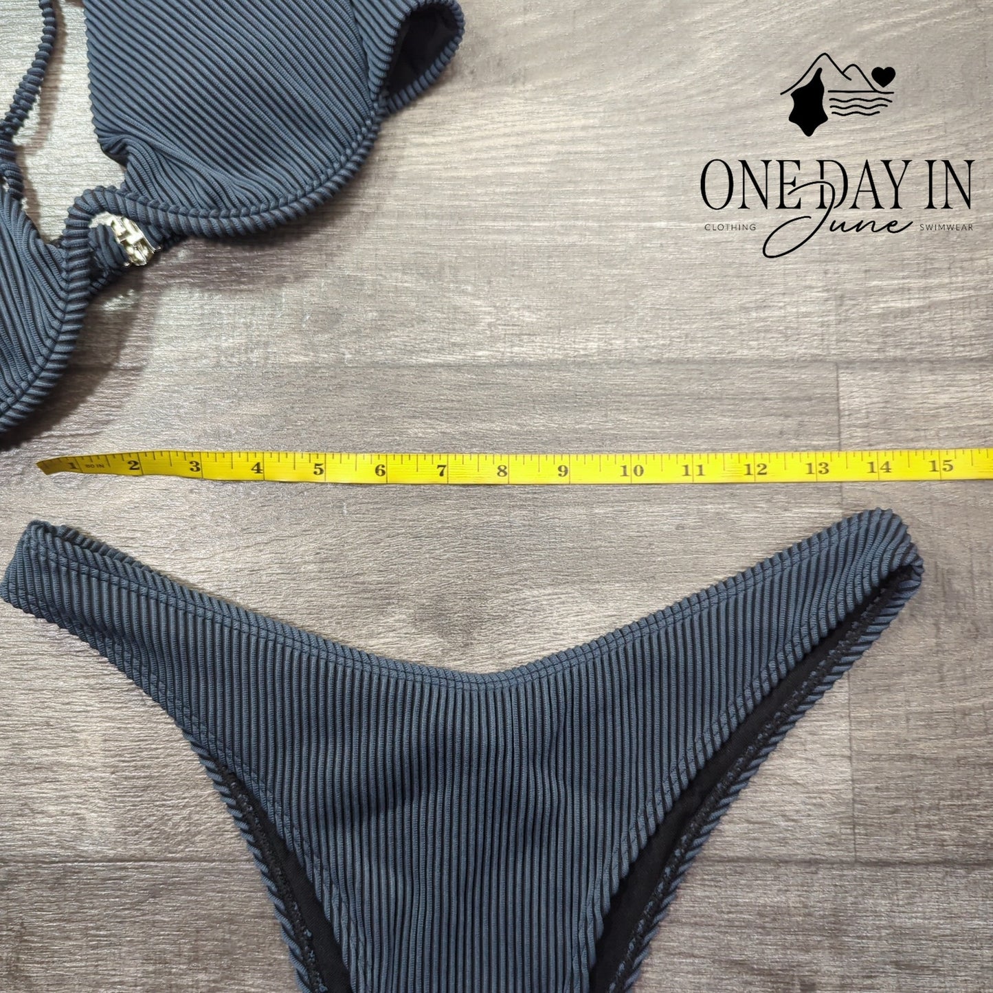 Aleumdr Underwire Ribbed Bikini Swimsuit Size L