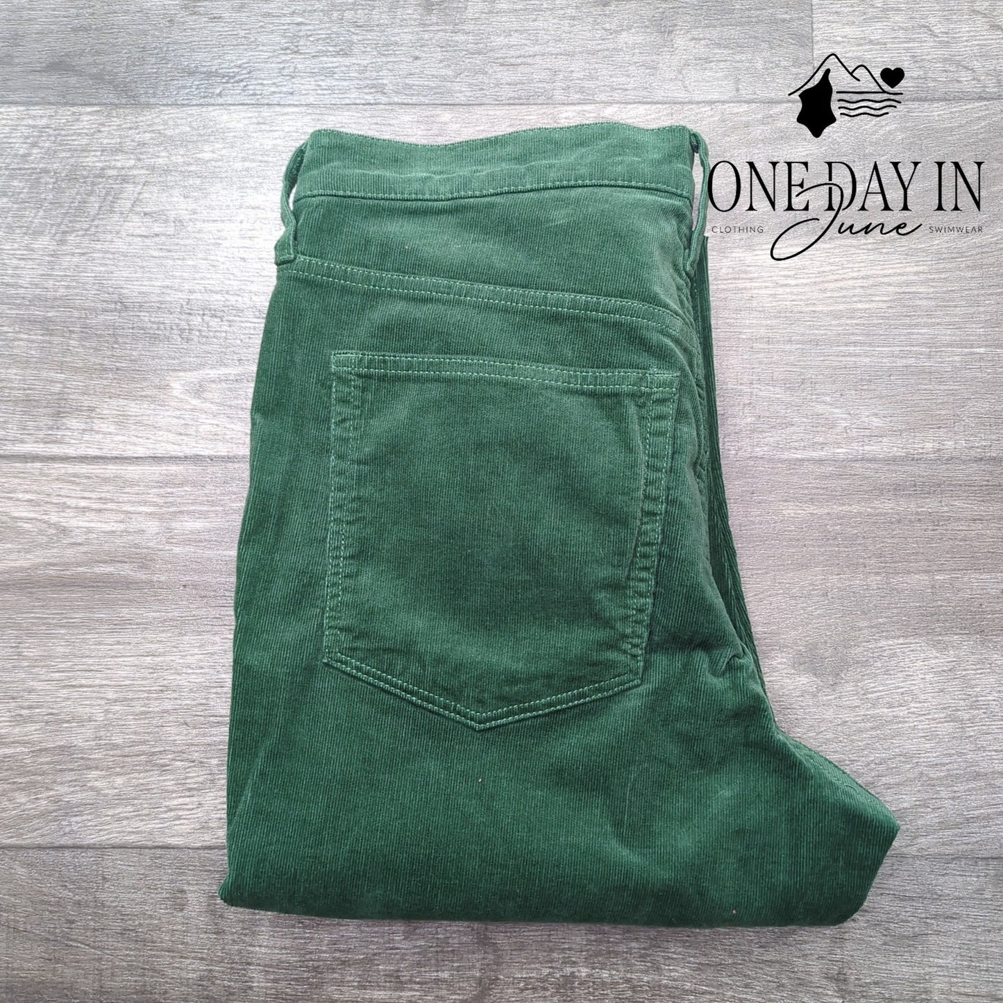 J.Crew Straight Leg Corduroy Pants Size 31 (12)