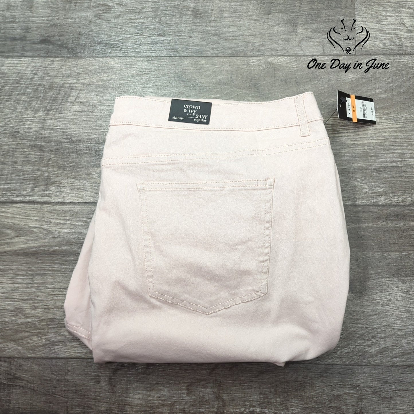 Crown & Ivy Plus Size Skinny Regular Crop Jeans Size 24W