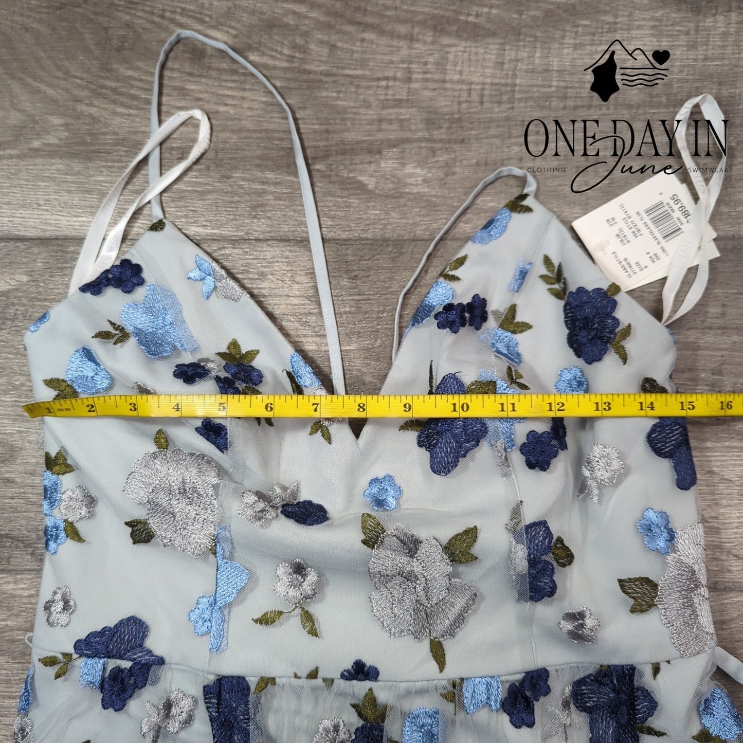 David's Bridal Floral Layered Mesh Sweetheart Maxi Dress Size 8