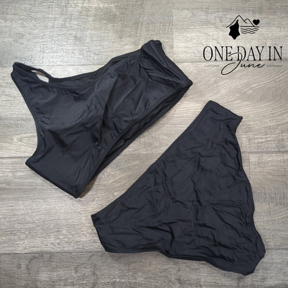 CharmLeaks One Shoulder Bikini Swimsuit Size XL