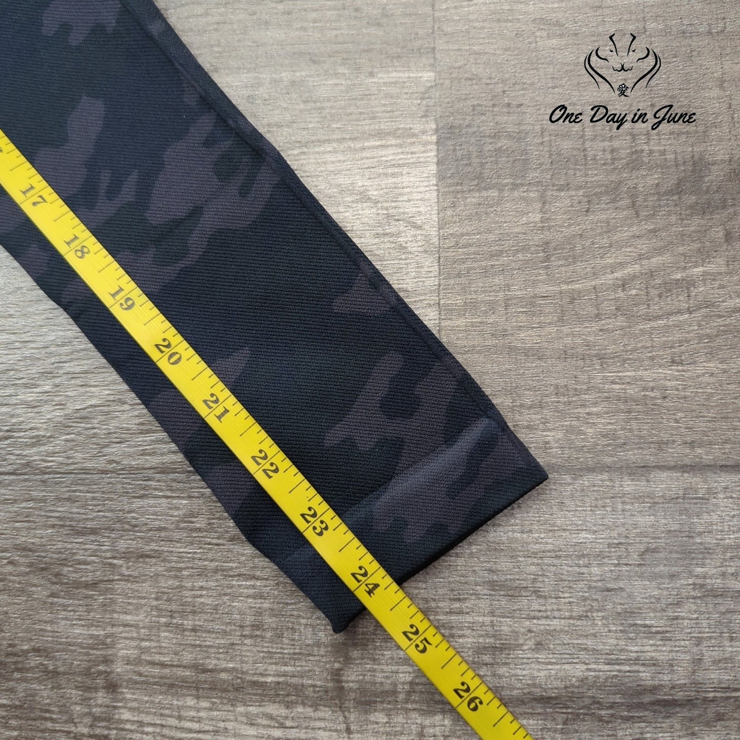 Spanx Look At Me Now Leggings Size S
