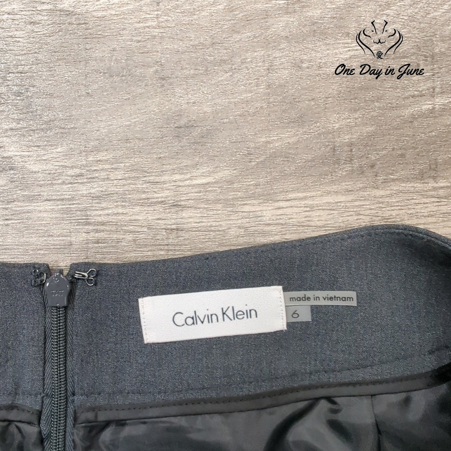 Calvin Klein Pencil Skirt Size 6