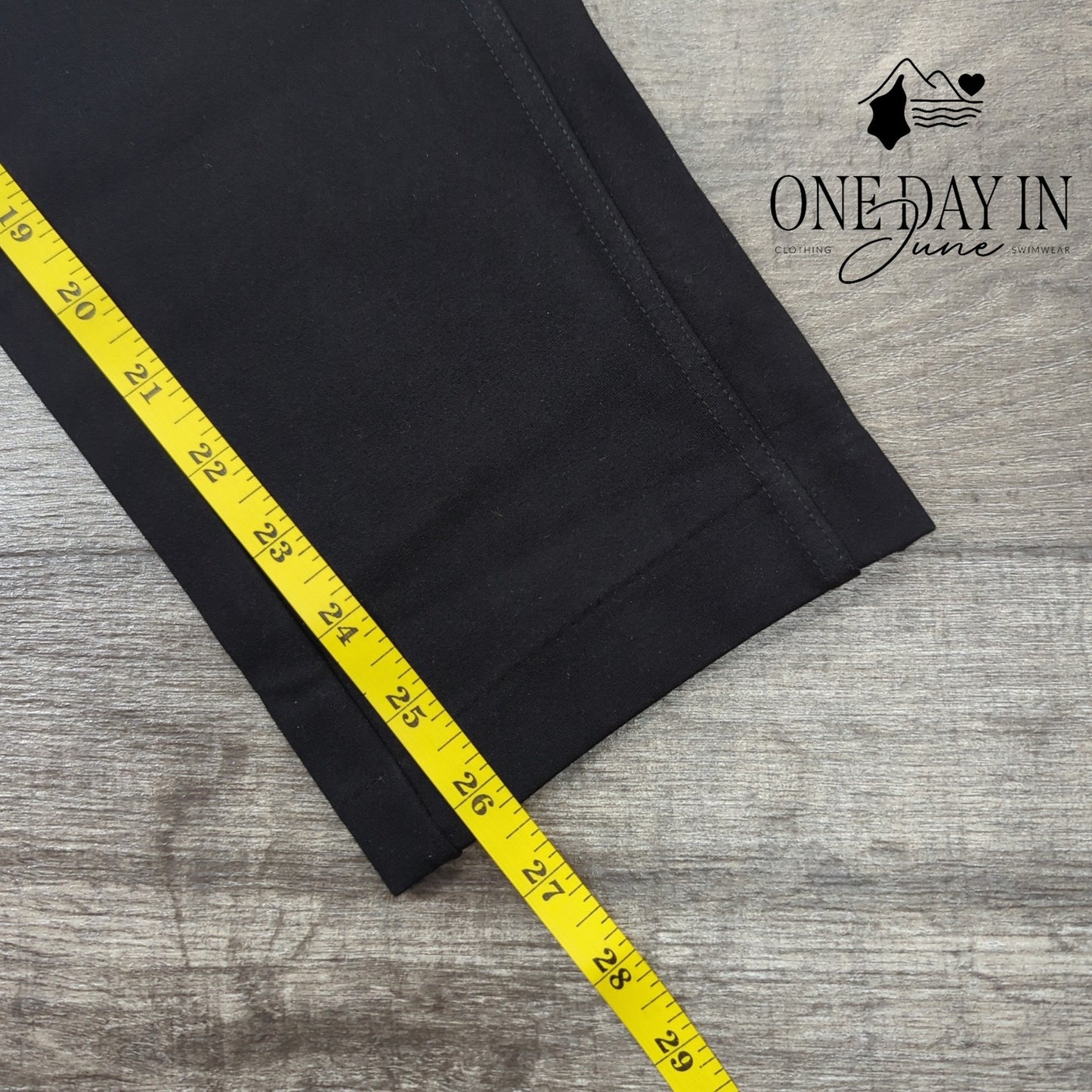 Express Cropped Pants Size M