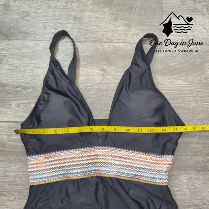Charmleaks V Neck One Piece Swimstui Size L