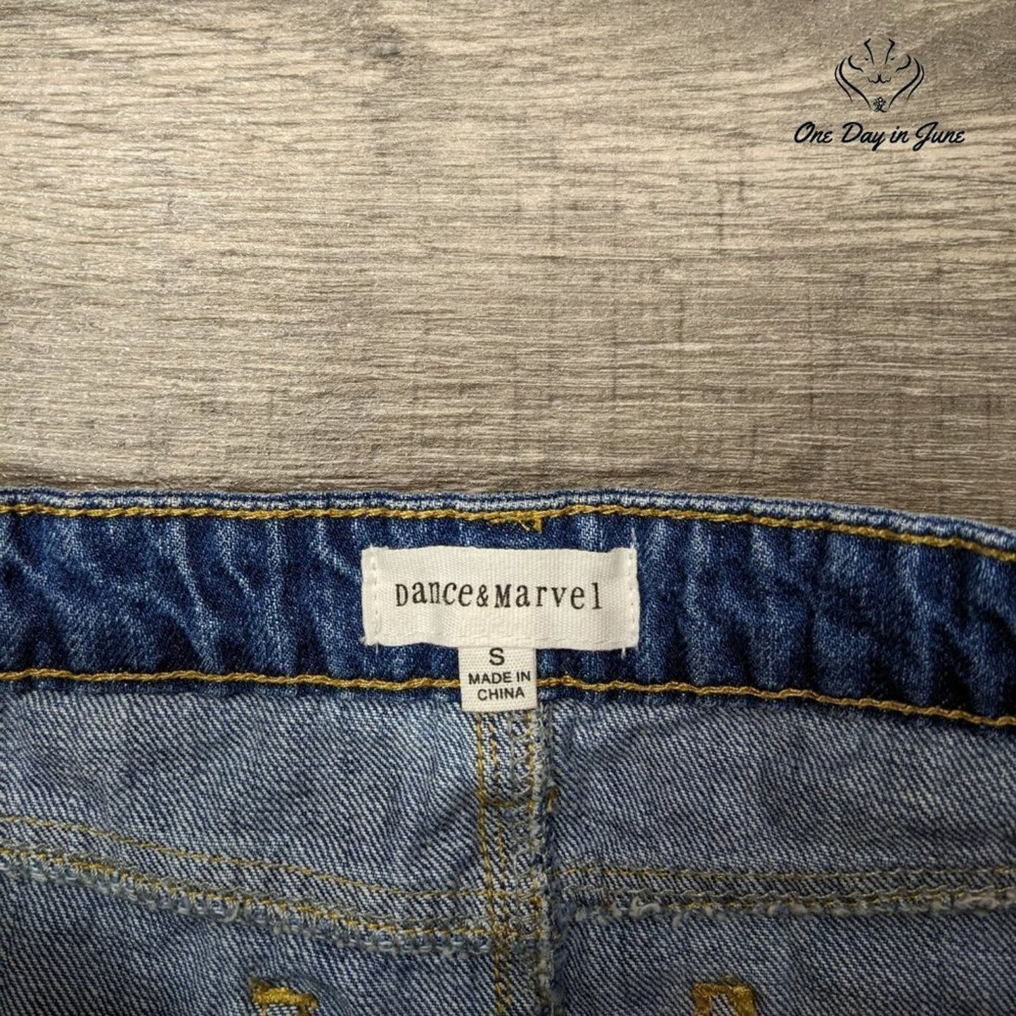 Dance & Marvel Juniors Distressed Hem Denim Skirt Size S