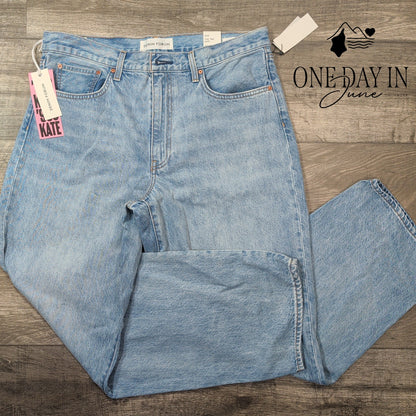 Denim Forum The '90s Kate Mid Rise Baggy Straight Jeans Light Wash NWT Size 14