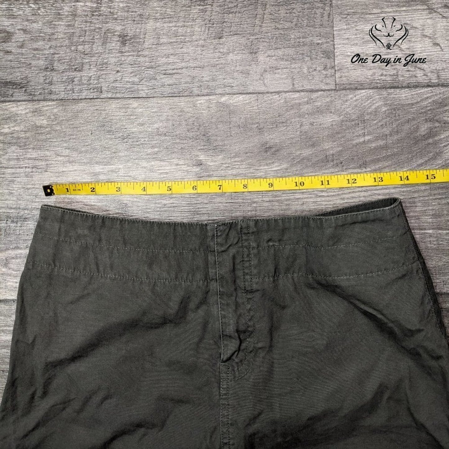 Gap Mini Skirt Size 2