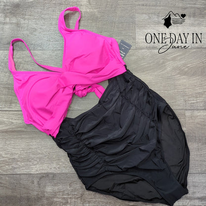 Blooming Jelly Cross Front Cut Out Tie Back One Piece Swimsuit Size XL