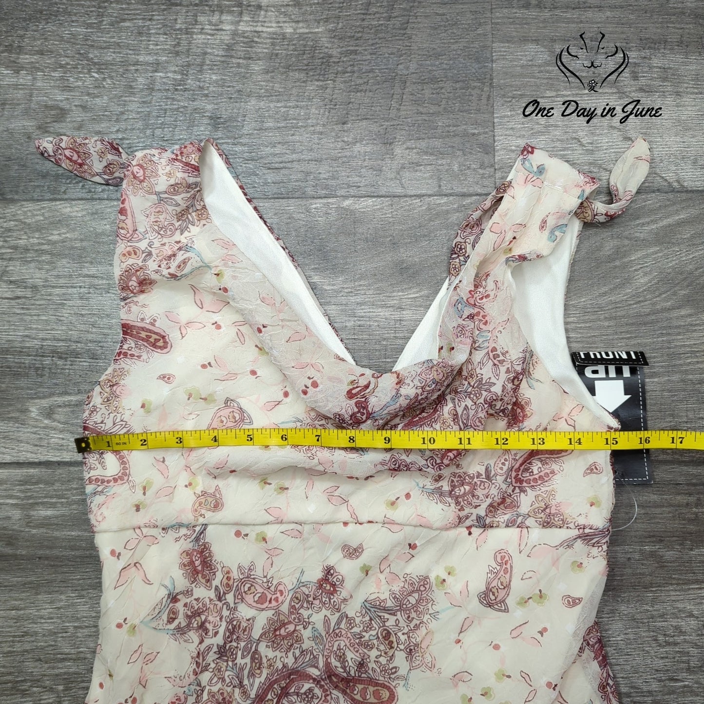 Up Front Sleeveless Floral Dress Size 13