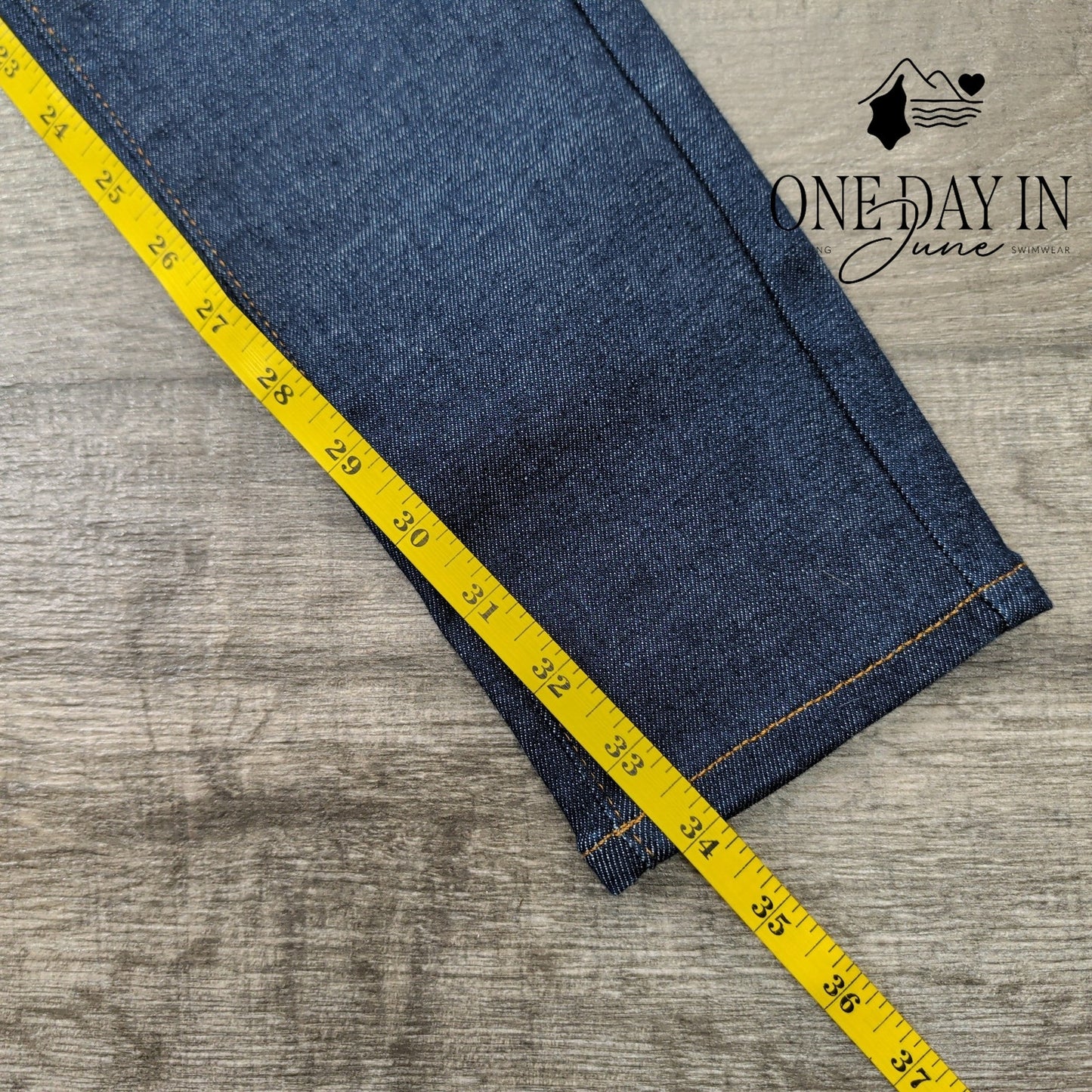 Good American Good Legs Long Skinny Jeans Dark Blue Inseam NWT Size 6