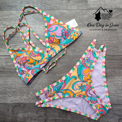 Cupshe Strappy Floral Bikini Swimsuit Size S