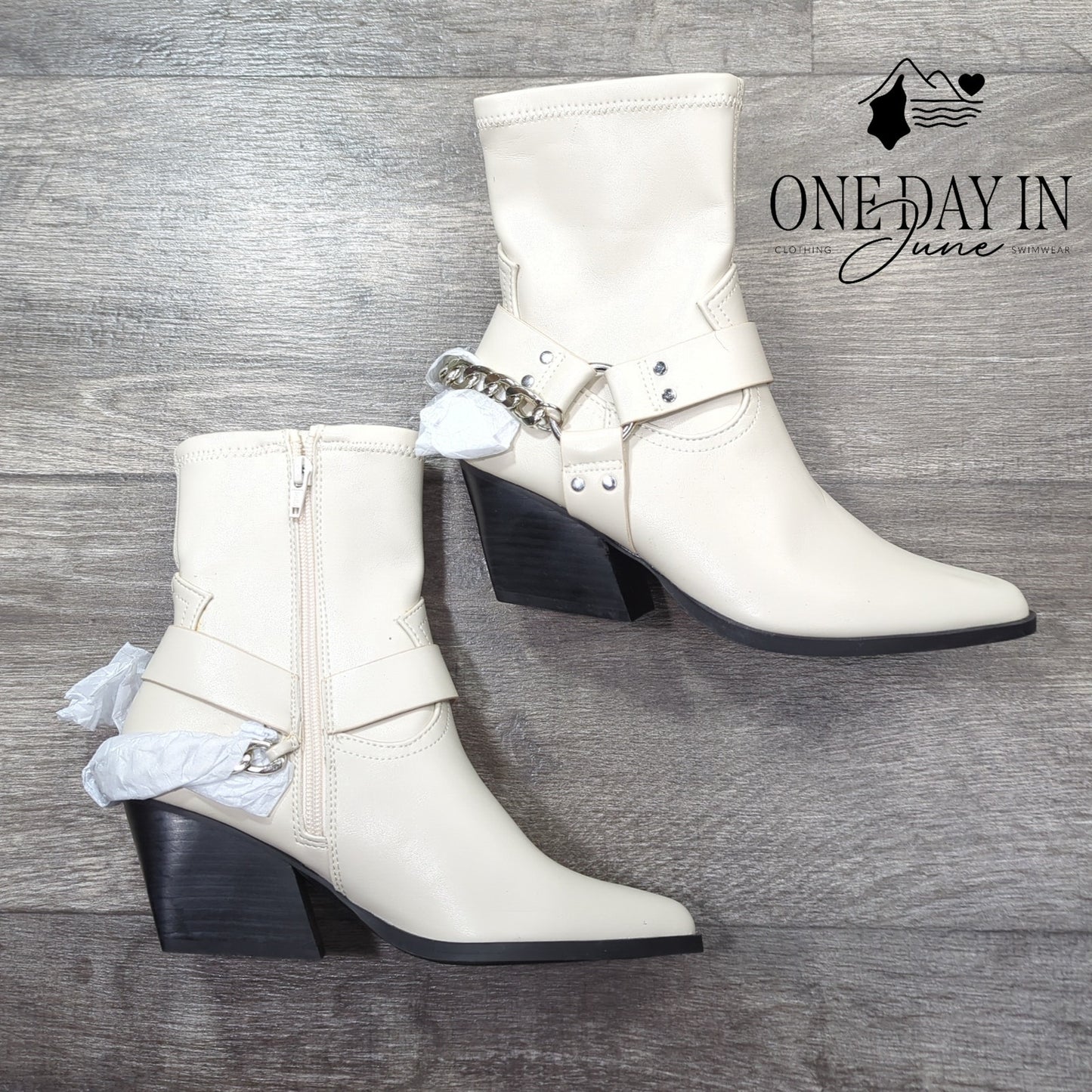 Dolce Vita Keeler Ankle Boots Size 6.5