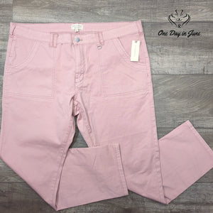 Pilcro Anthropologie Straight Leg Utility Jeans Pink NWT Size 34 (18)