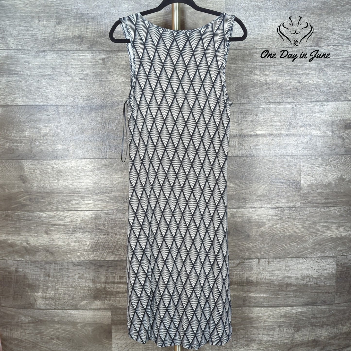 Design History Sleeveless Chevron Midi Dress Black White Asymmetrical NWT Size M