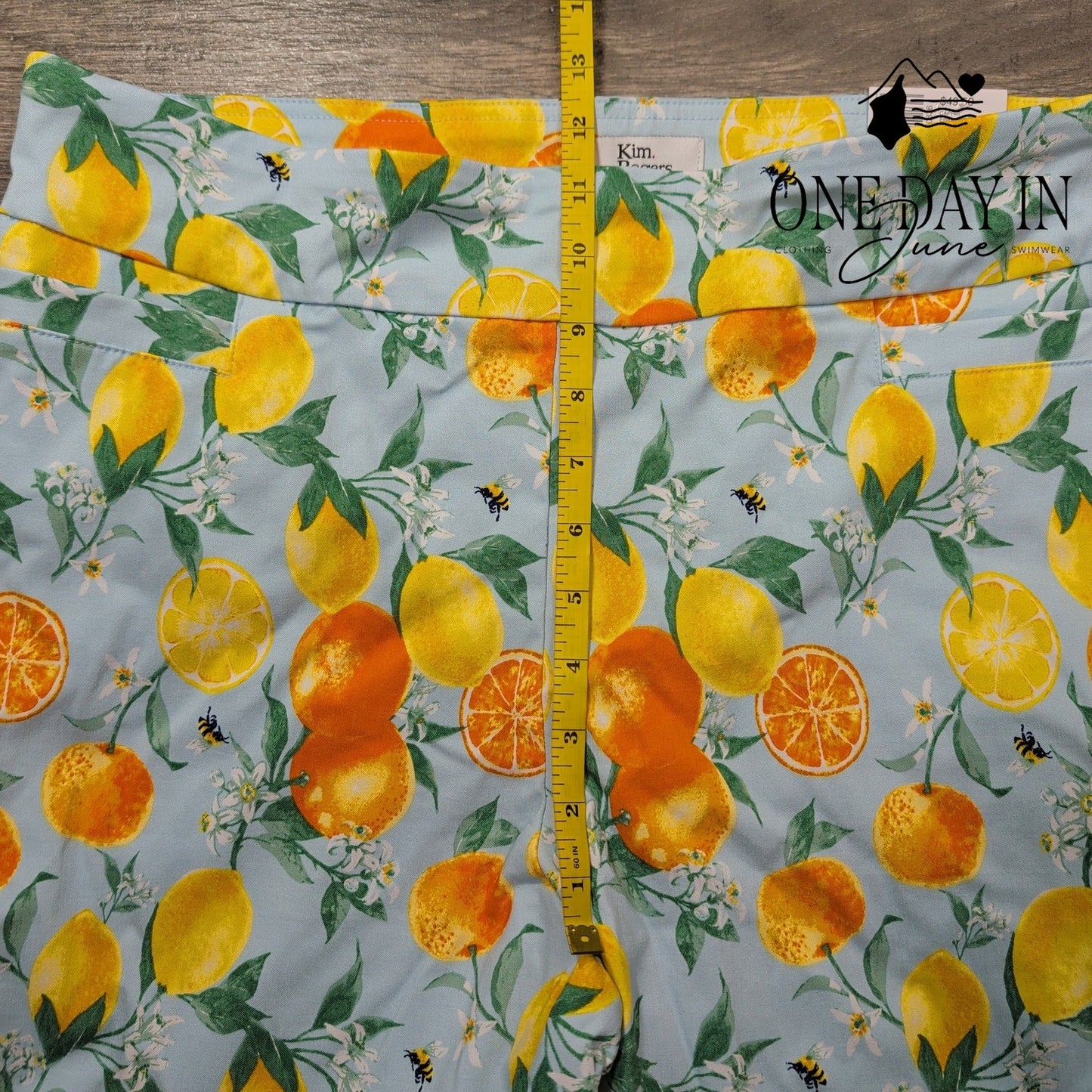 Kim Rogers Lemons Capri Pants Size 14