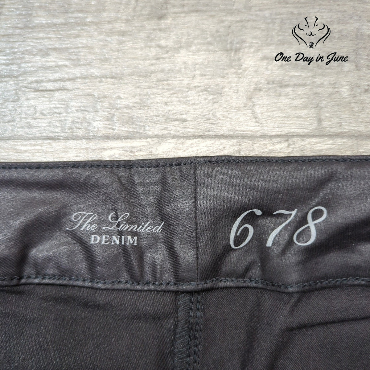 The Limited 678 Coated Skinny Jeans Charcoal Gray Faux Leather Look Size 10