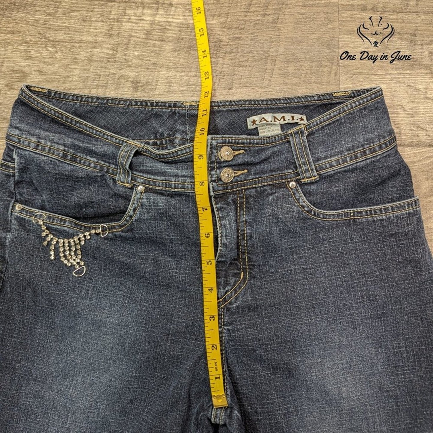 A.M.I. Straight Leg Jeans Size 4