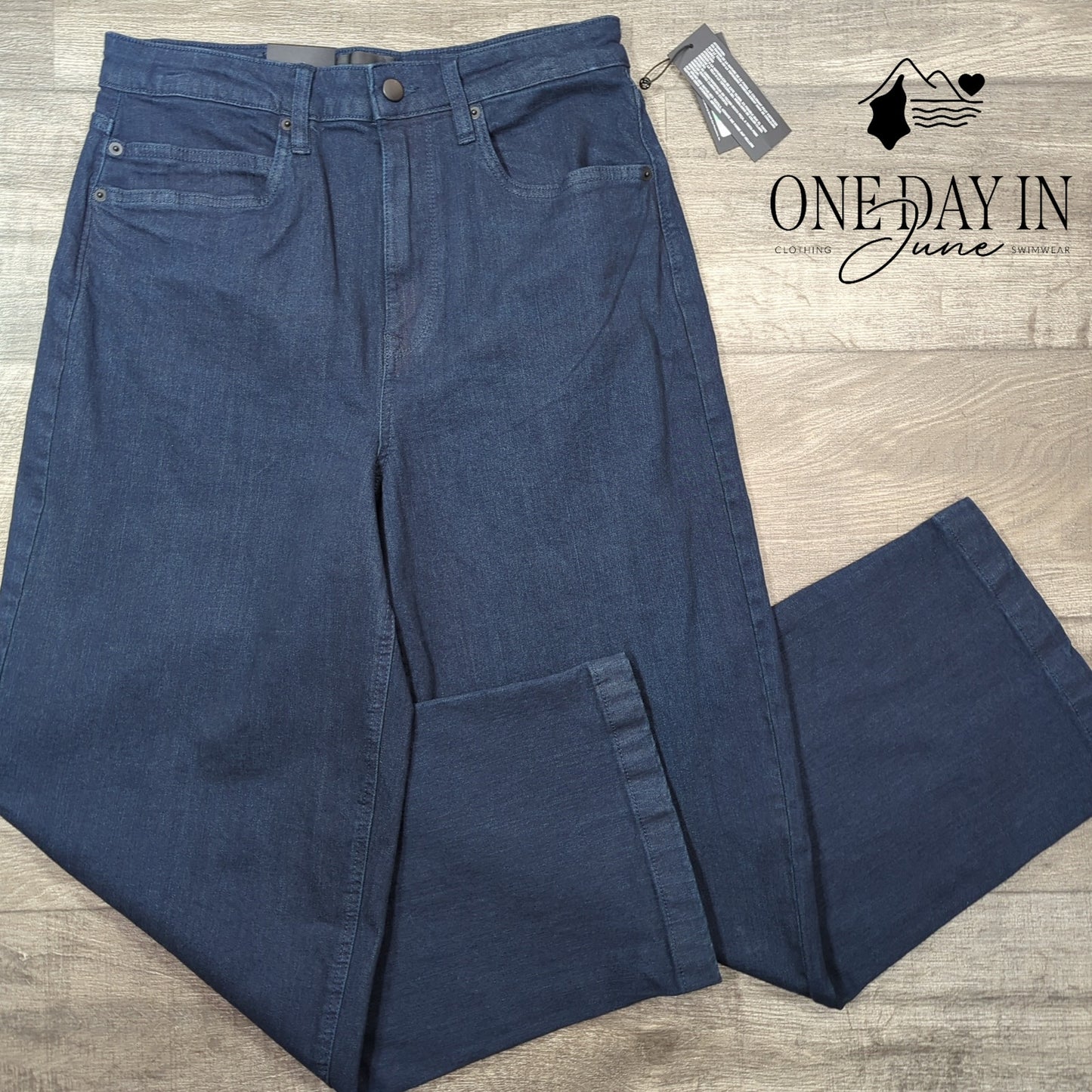 Kenneth Cole High Rise Barrell Leg Ankle Length Jeans Size 8