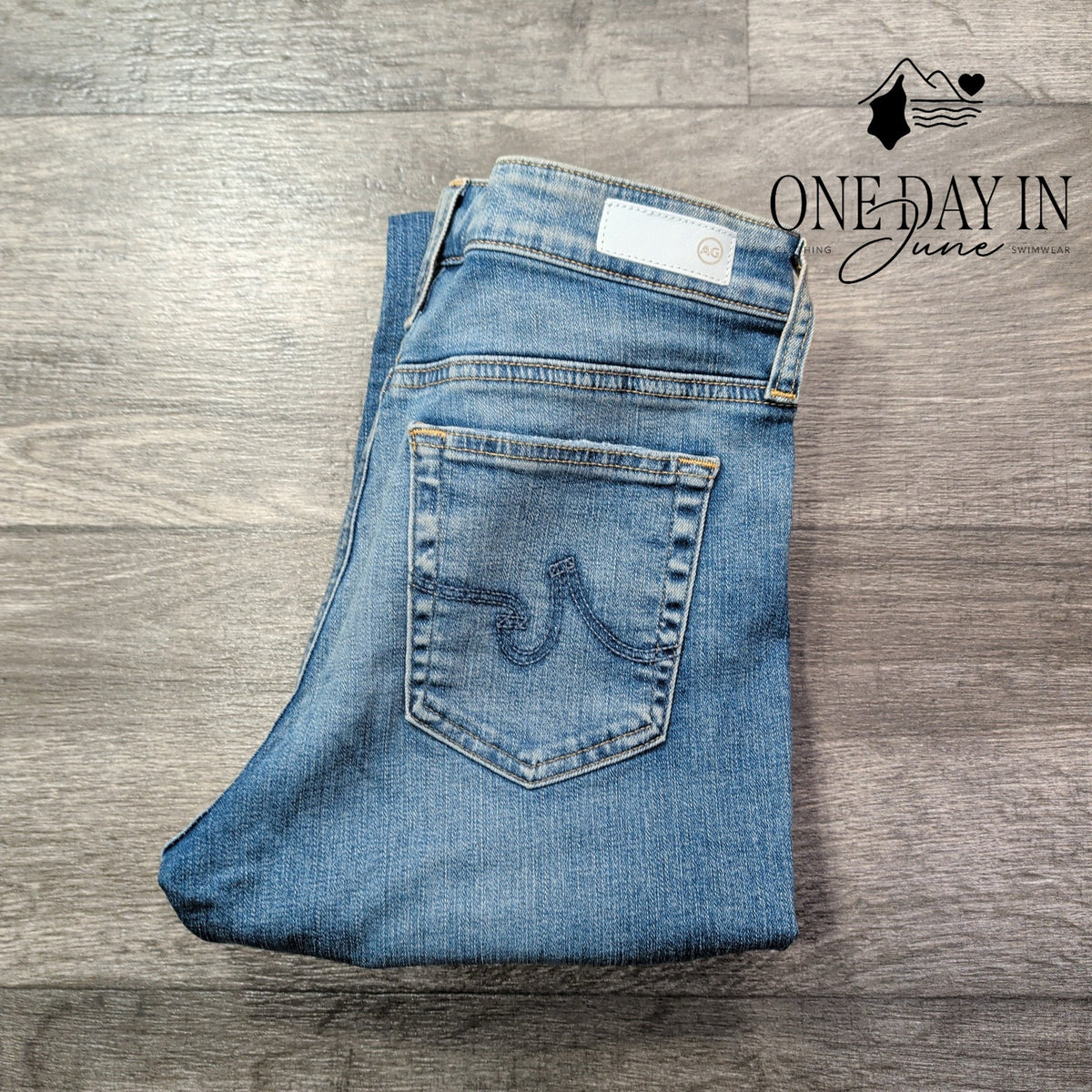 AG Adriano Goldschmied Farrah Skinny Ankle Jeans Light Blue NWT Size 4 (27)