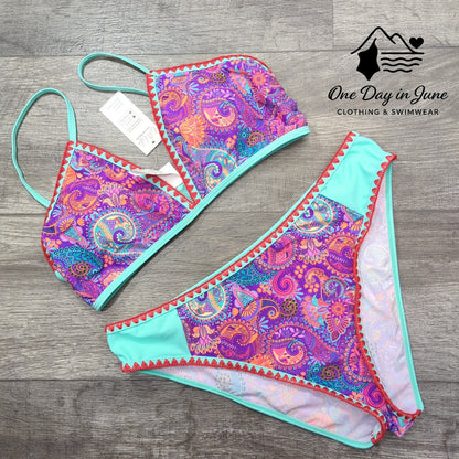 Cupshe Embroidered Edge Bikini Swimsuit Size L