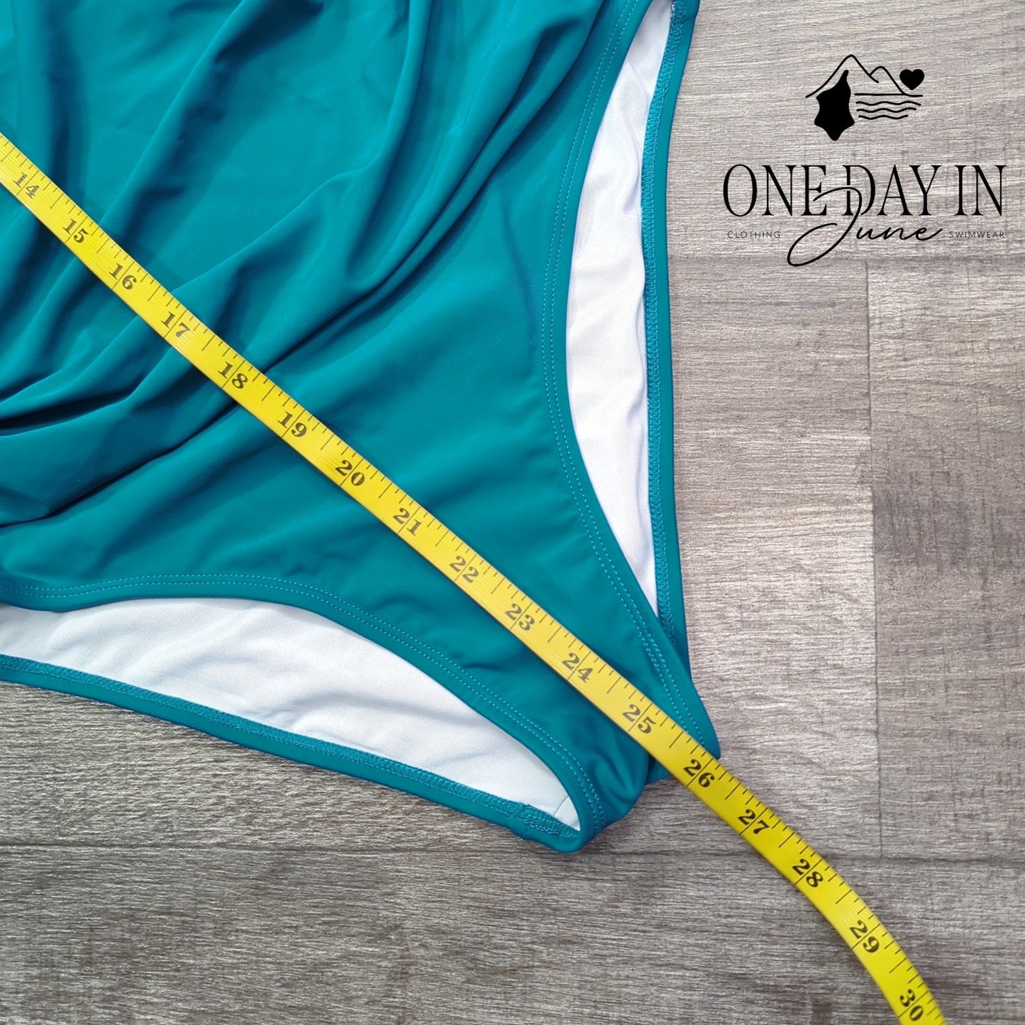 Cupshe High Neck One Piece Swimsuit Teal Ruched Cutout Tie Back NWT Size S