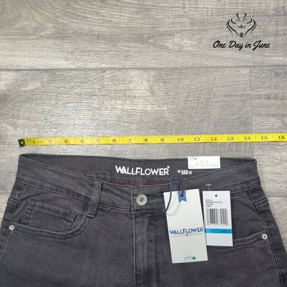 WallFlower Juniors The Dad Jean Size 9