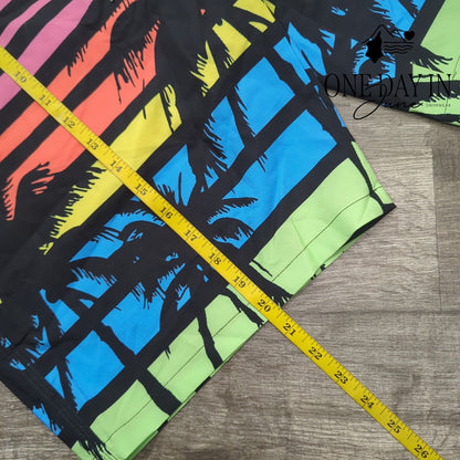 Adisputent Tropical Boardshorts Size L