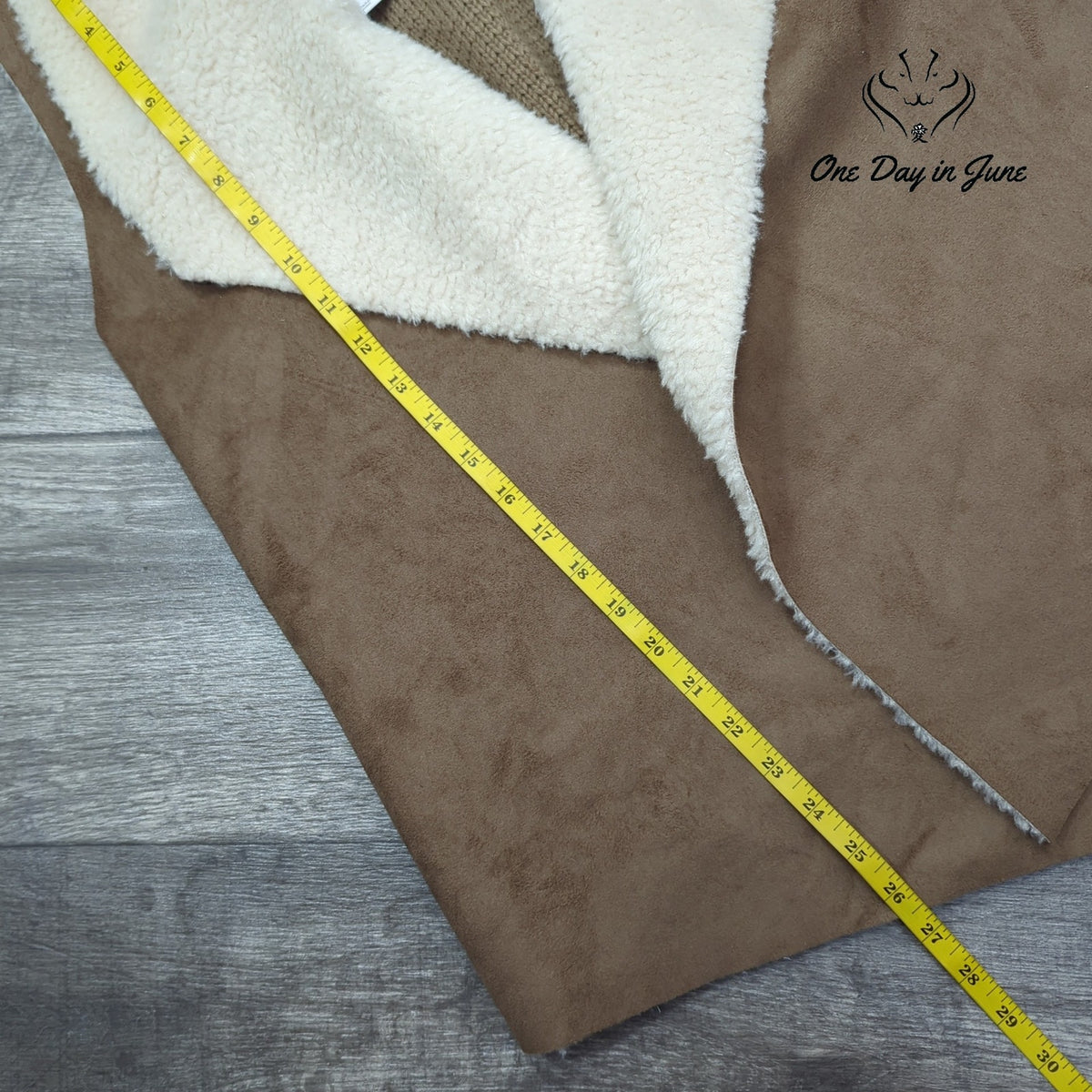 Chelsea & Theodore Faux Suede Faux Fur Sherpa Draped Vest Brown Cream NWT Size L