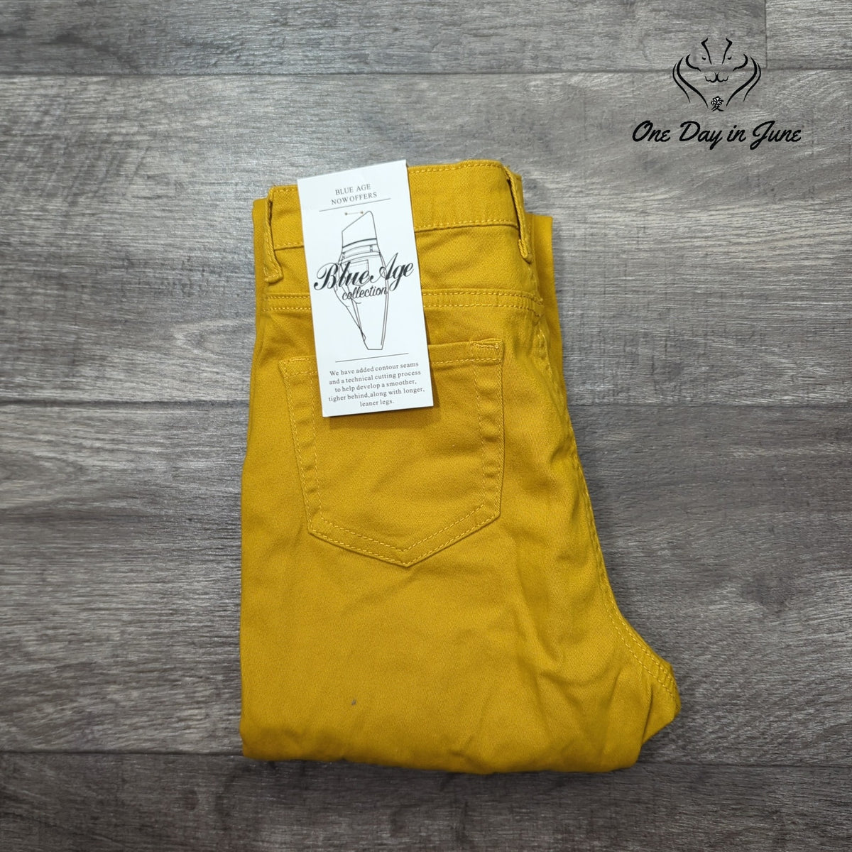 Blue Age Curve Control Skinny Jeans Juniors Mustard Yellow NWT Size 3