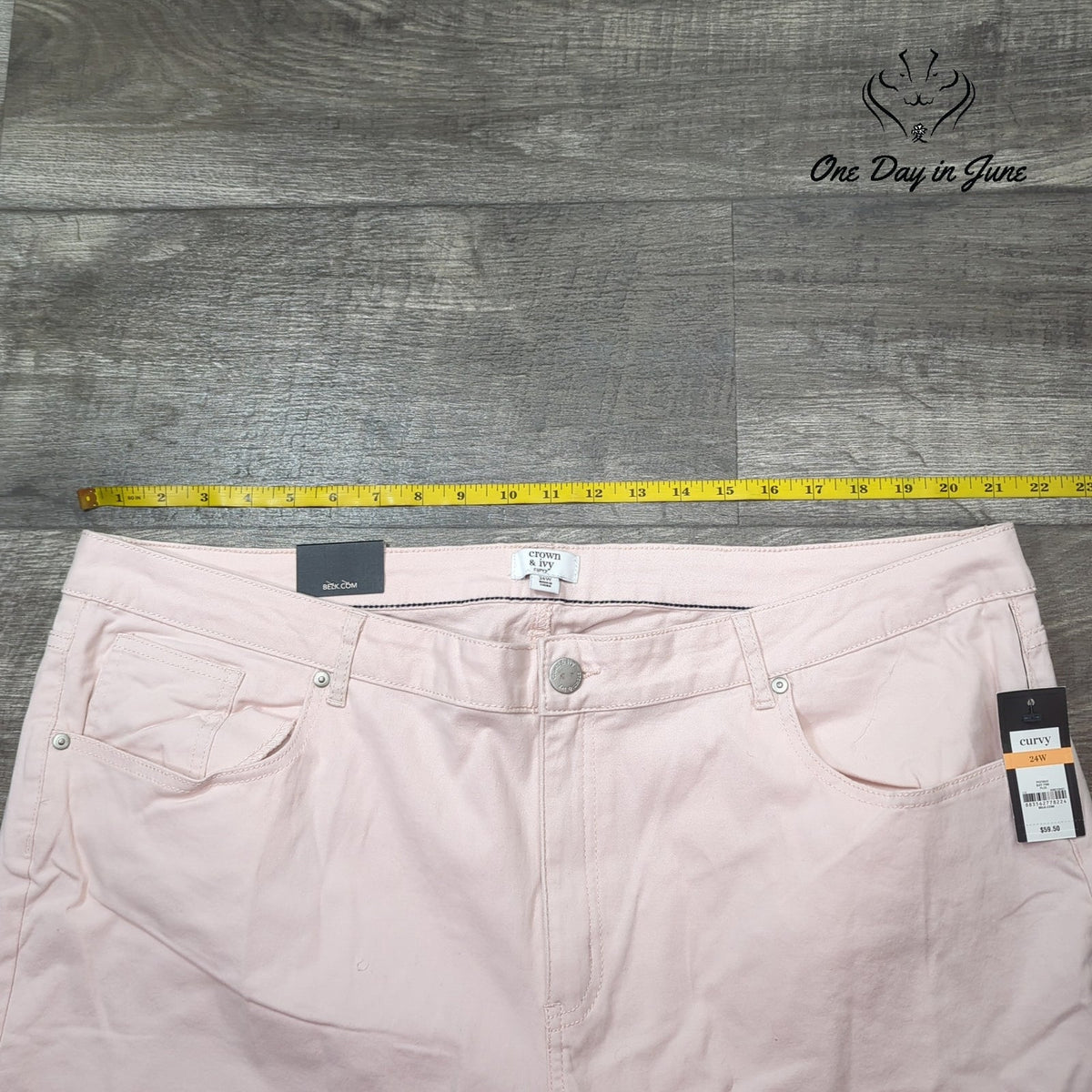 Crown & Ivy Curvy Skinny Crop Jeans Buff Pink Plus NWT Size 24W