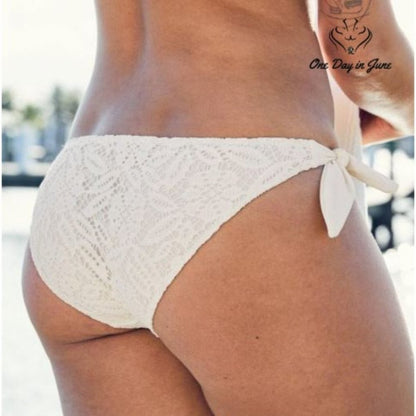 American Eagle Outfitters Aerie Crochet Bikini Bottom Size S