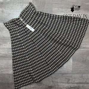 Max Studio Houndstooth Knit Flare Skirt Black Tan High Waist NWT $98 Size S