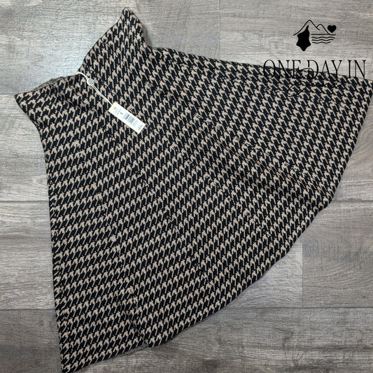 Max Studio Houndstooth Knit Flare Skirt Black Tan High Waist NWT $98 Size S