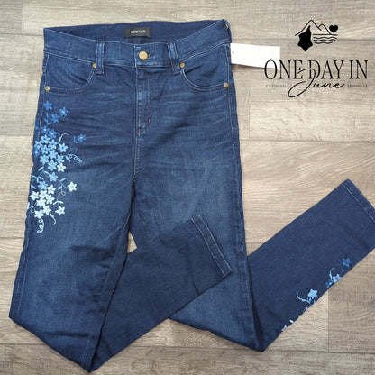Karen Kane Midnight Sun Floral Embroidered Skinny Jeans Blue NWT Size 10