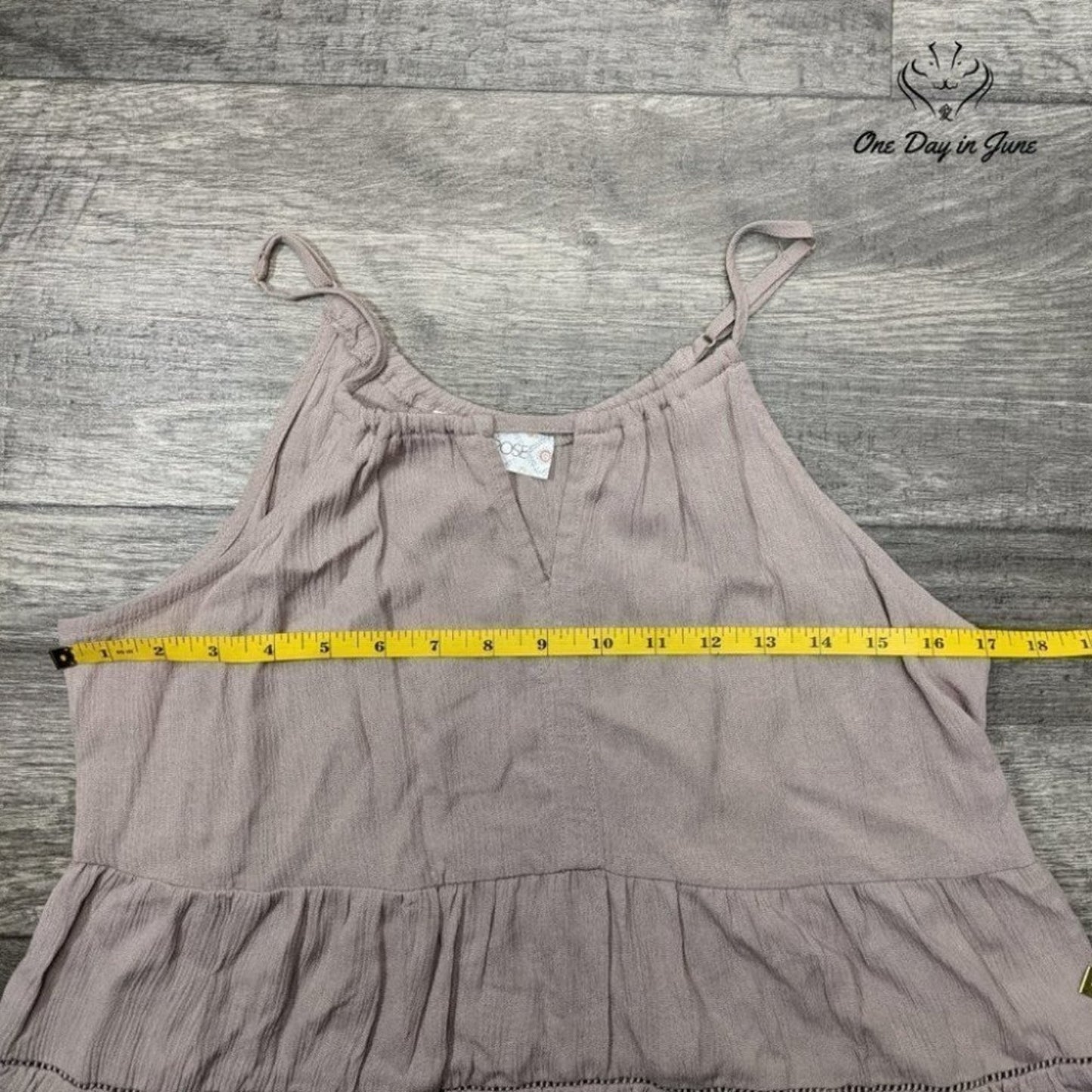 Hippie Rose Women's Adjustable Strap Cami Top Size M