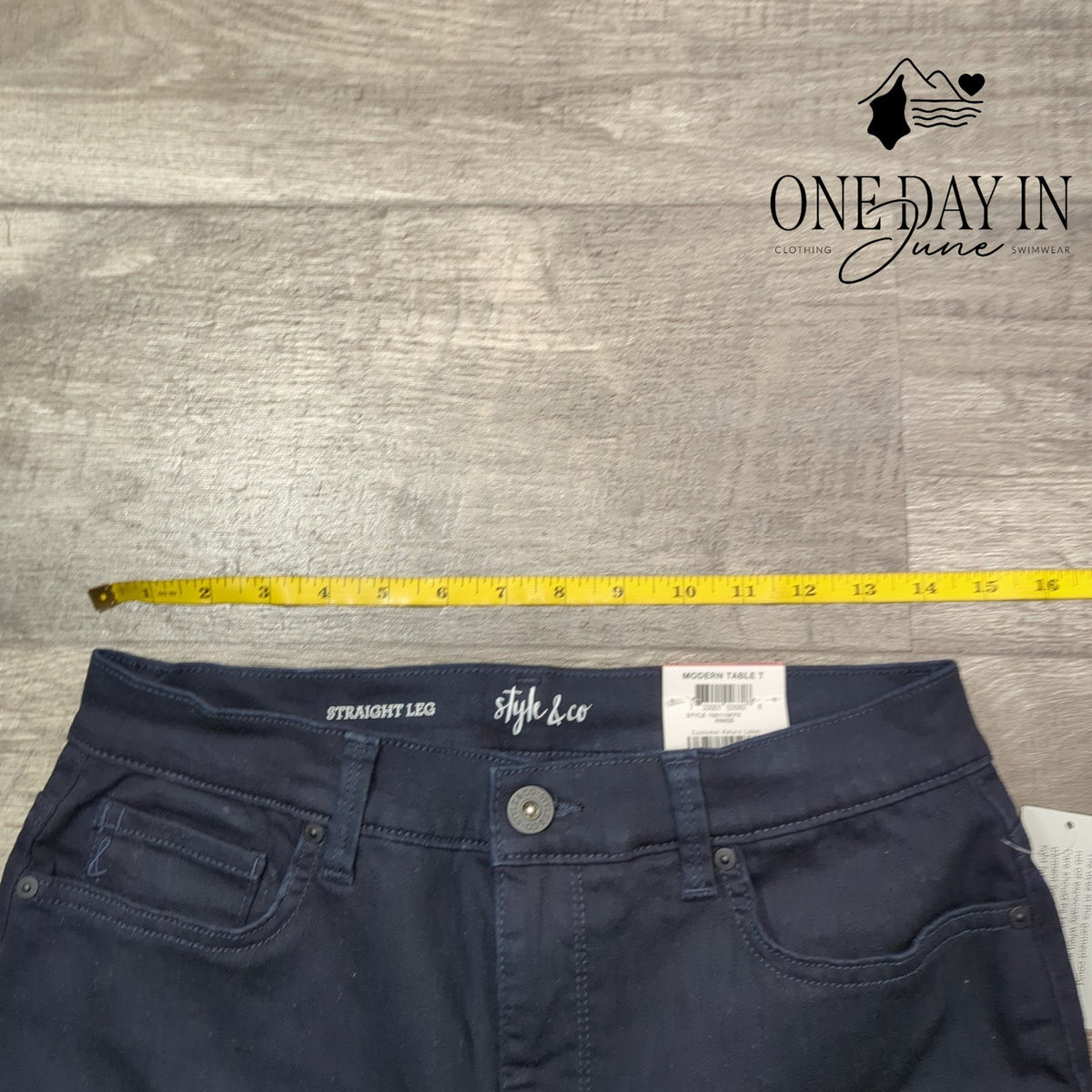 Style & Co Mid Rise Straight Leg Jeans Dark Navy Blue NWT Size 10